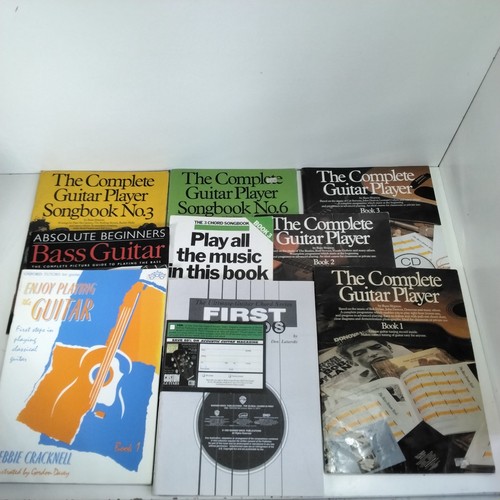 Learning guitar books il - books,